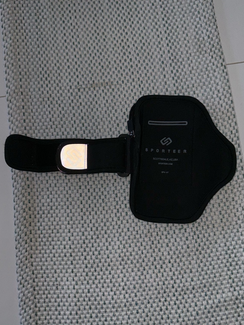 Running phone arm band Black Adjustable Armband